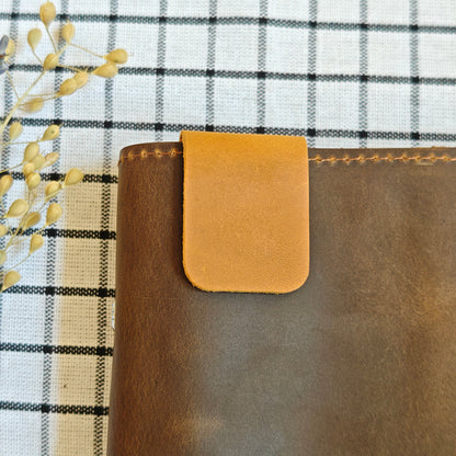 Genuine leather magnetic bookmark